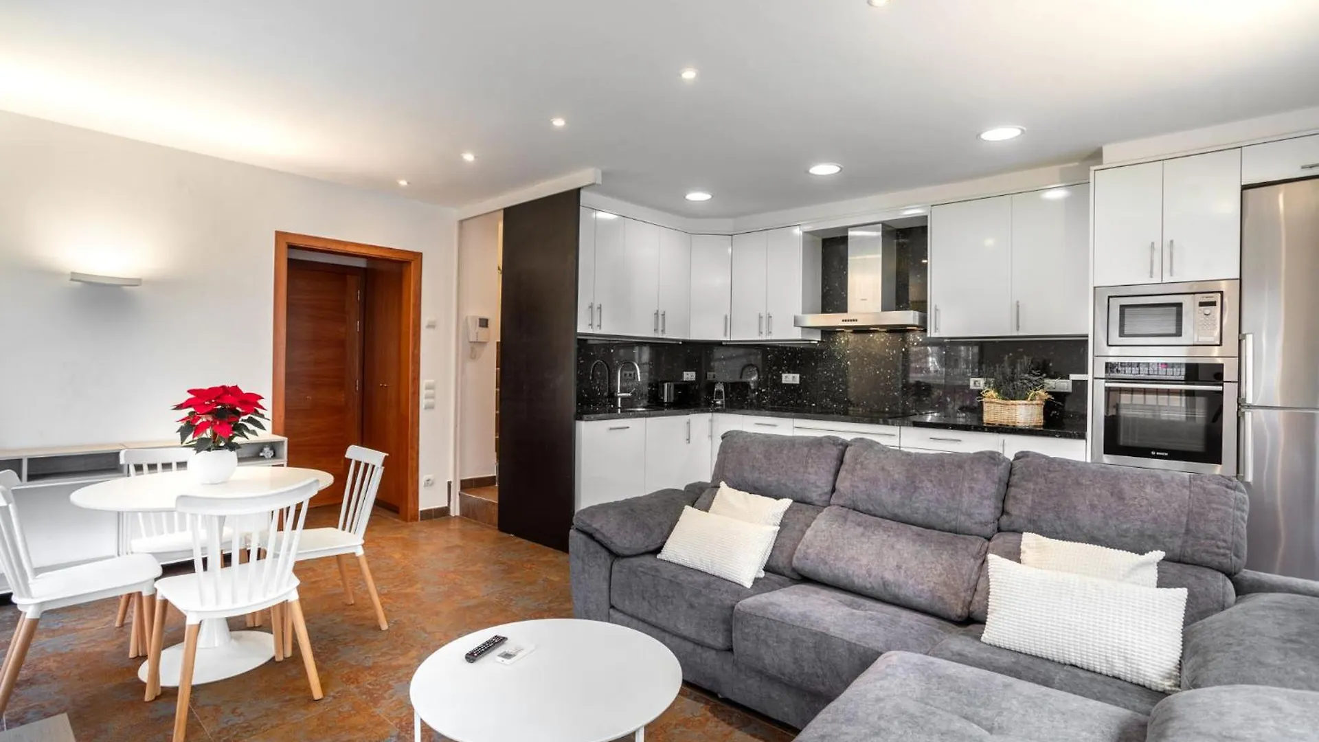 Residential Tourist Apartments Caldes D'Estrach